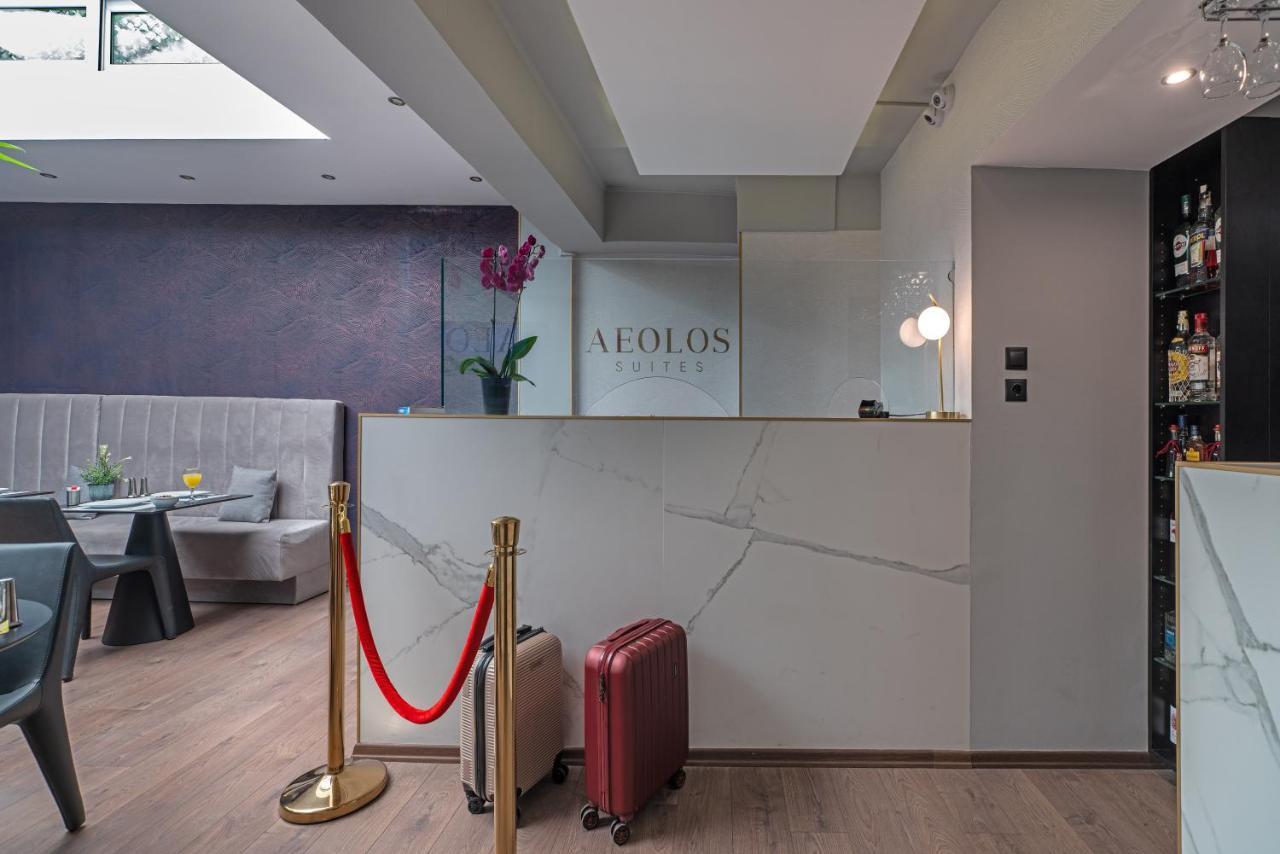 Aeolos Luxury Suites Athen Exterior foto