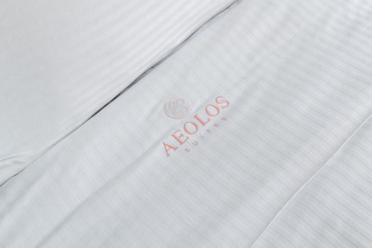 Aeolos Luxury Suites Athen Exterior foto