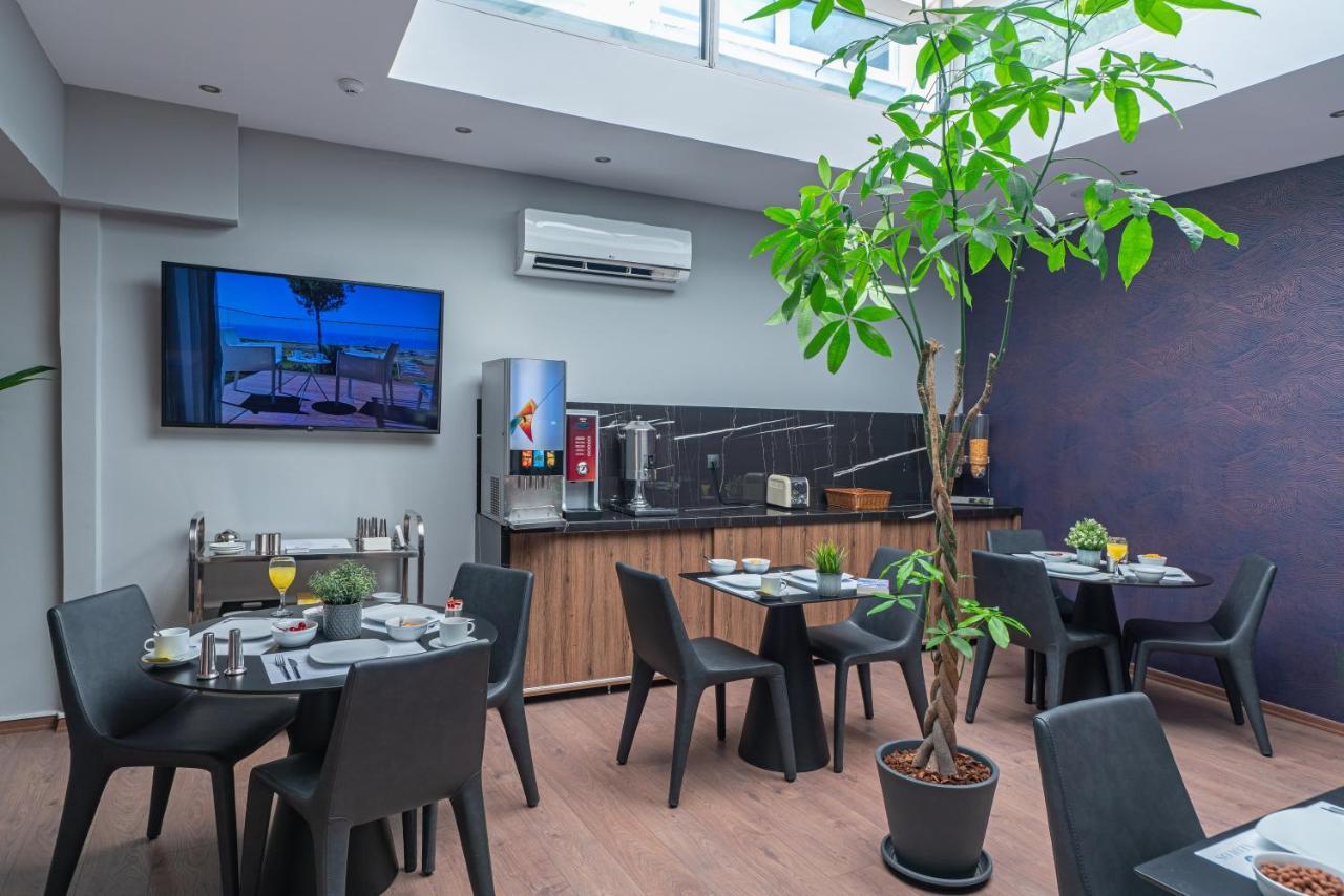 Aeolos Luxury Suites Athen Exterior foto